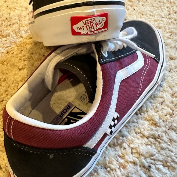 Vans- Like new, never worn condition maroon and gray; size 9 1/2 - Picture 5 of 6